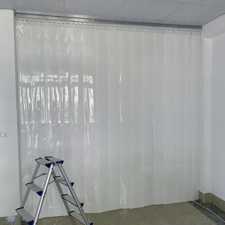 R&egrave;m Nhựa PVC ngăn lạnh giữ nhiệt điều h&ograve;a Vinh Nghệ An