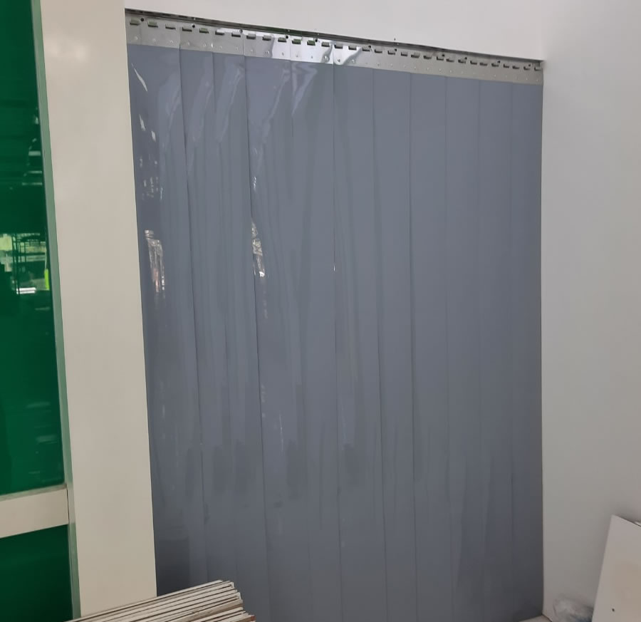 R&egrave;m Nhựa PVC ngăn lạnh giữ nhiệt điều h&ograve;a Vinh Nghệ An